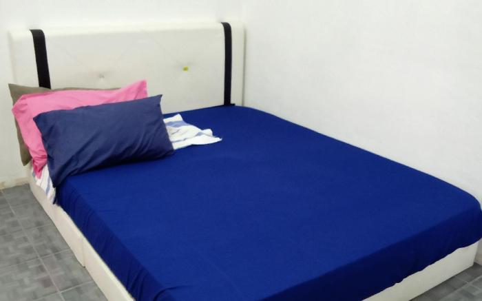 Homestay Idaman K.T. with 2 room A/C + 1 bathroom