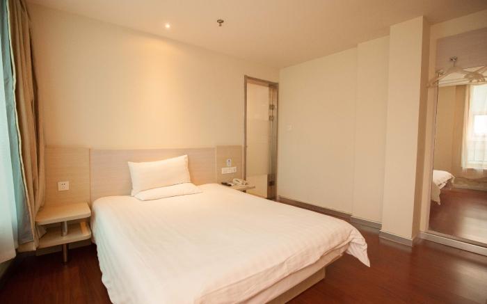 Hanting Hotel Dalian Malan Square Metro Station