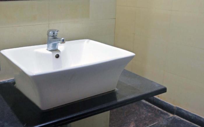 Hotel Raj Mahal Inn @ New Delhi