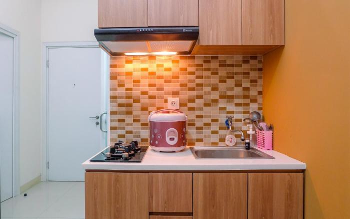 Apartment 2BR at Green Pramuka City By Travelio