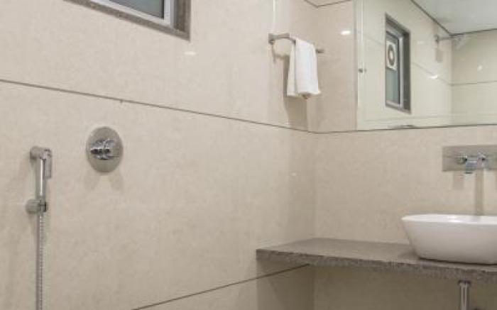 hotel orange international