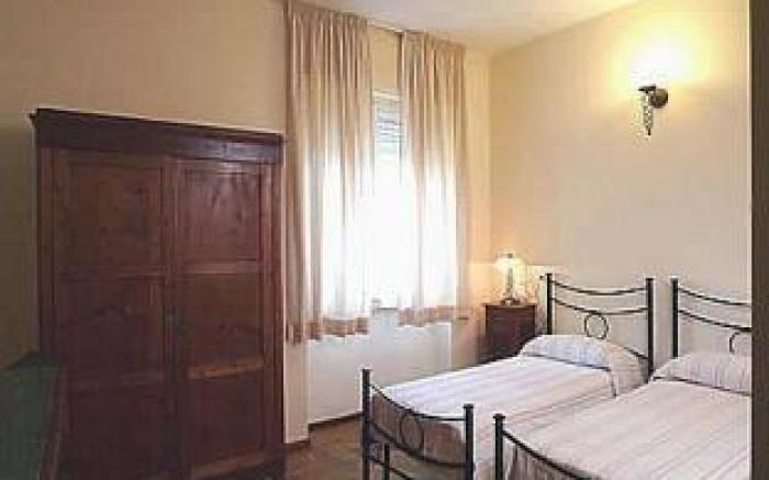 Florence Old Bridge B&B