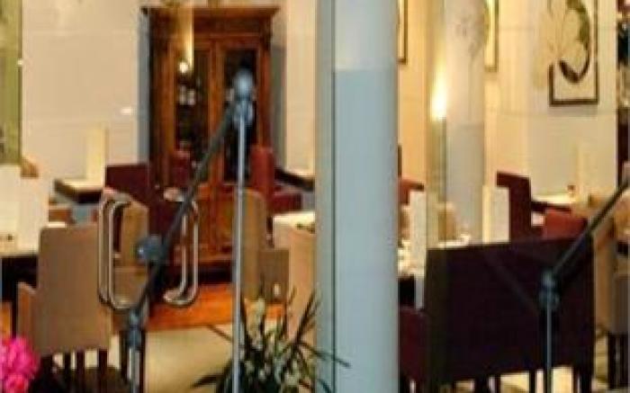 Hotel Flora