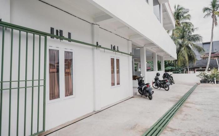 RedDoorz Syariah near Arafah Hospital Jambi
