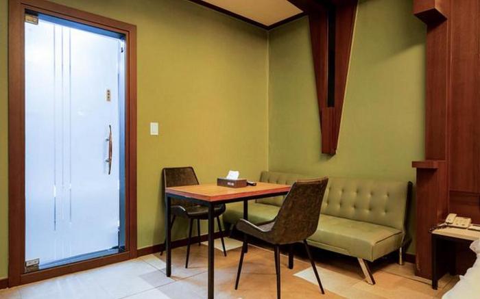 Suwon Rose Hotel