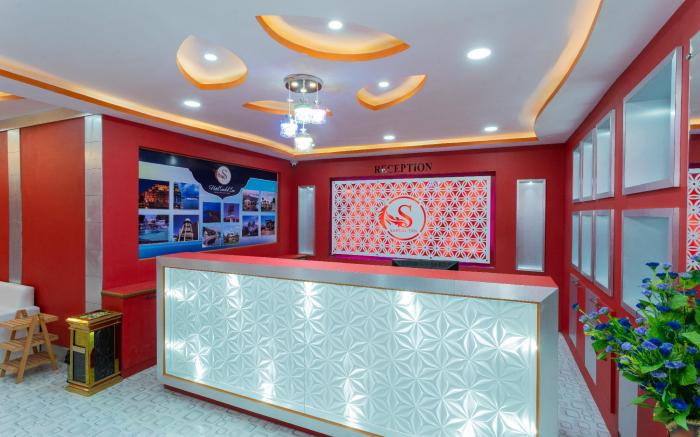 Hotel Sandal Inn