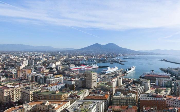 NH Napoli Panorama