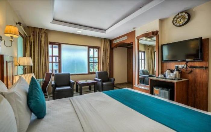 Golden Metro Hotel