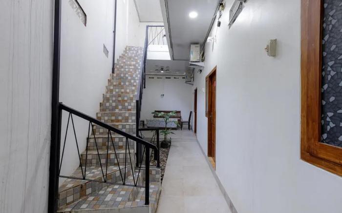 RedDoorz Plus near Trans Studio Cibubur 2