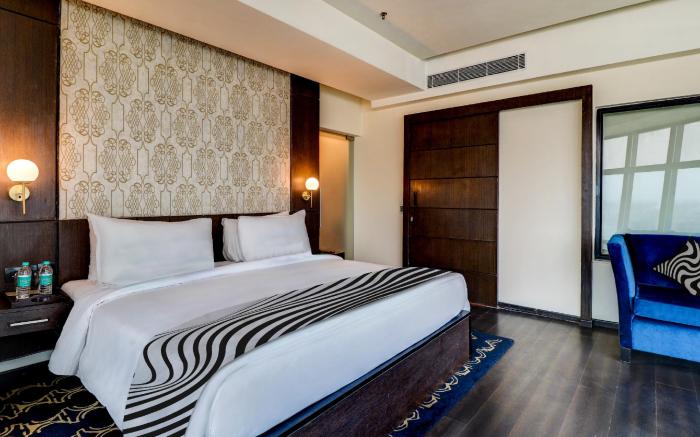 Sunday Hotel Jaipur