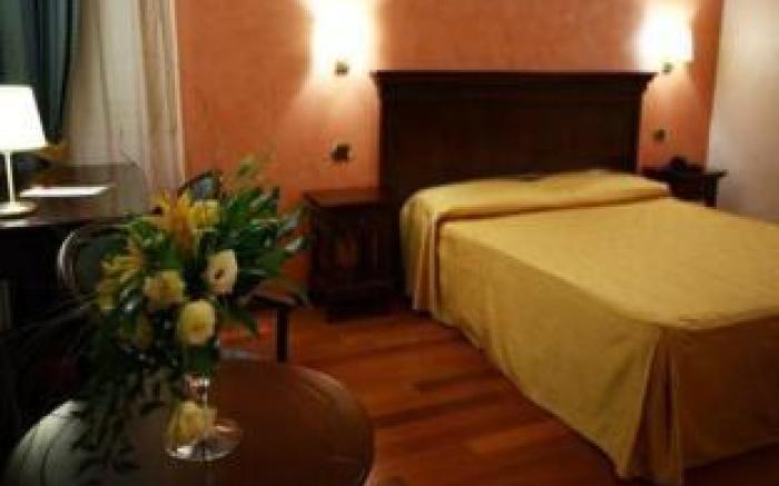 Hotel Teocrito