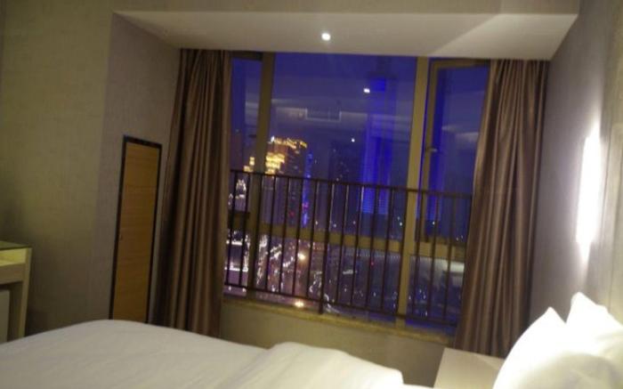 Lavande Hotel Guiyang Huaguoyuan Shopping Mall Branch