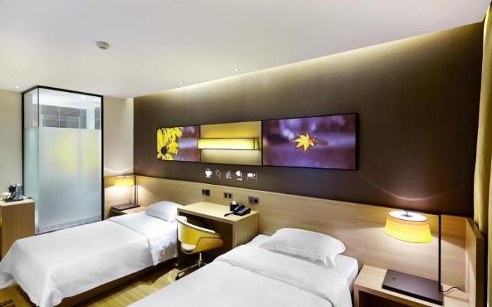 IU Hotel Luoyang Xuanyang Wenhua Road Branch