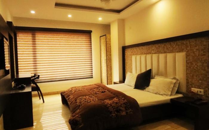 Hotel Amar Palace