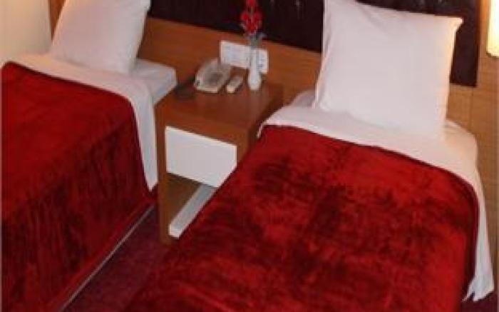 Forest Park Hotel