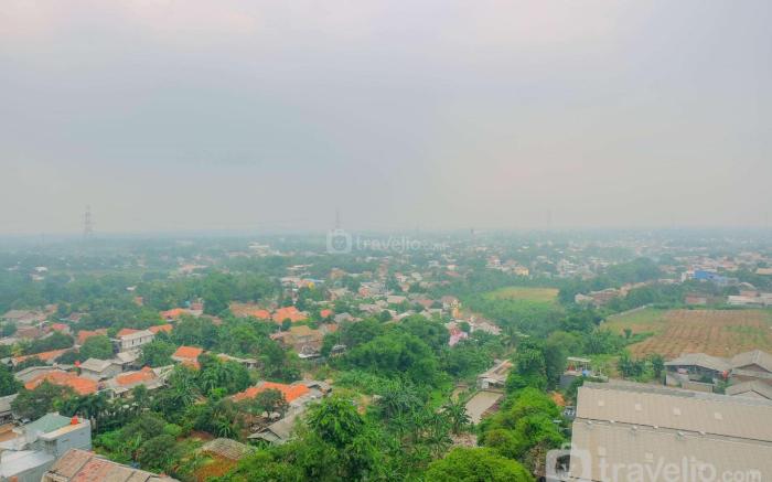 New Studio Apt at Gunung Putri Square By Travelio