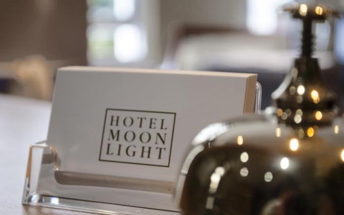 Hotel Moonlight