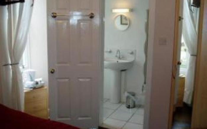 Aynetree Guest House