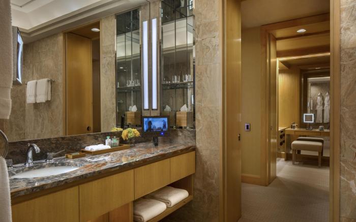 Four Seasons Hotel New York