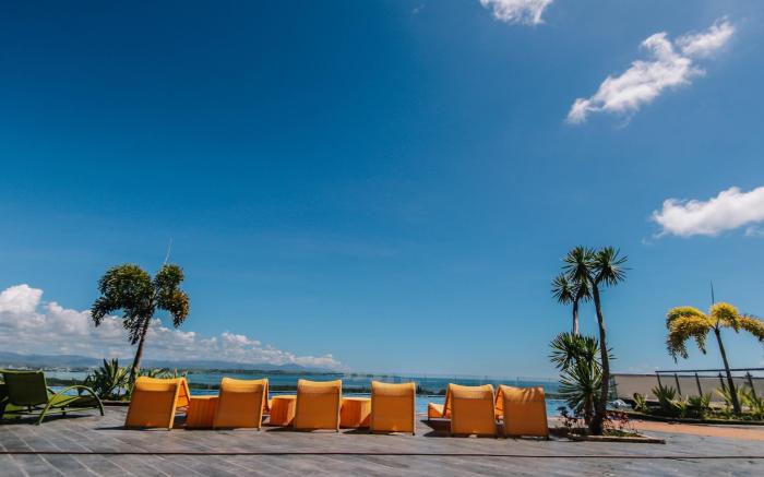 CSuites at 8 Newtown Mactan Cebu
