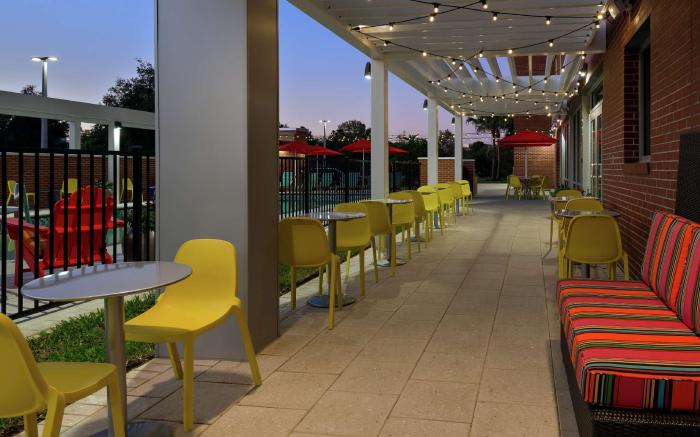 Home2 Suites by Hilton Orlando Near UCF