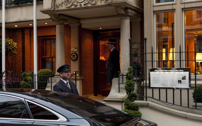 The Capital Hotel, Apartments & Townhouse