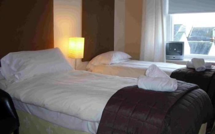 Annandale Arms Hotel
