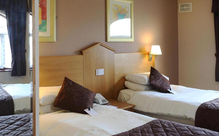 Everglades Hotel Warrington West