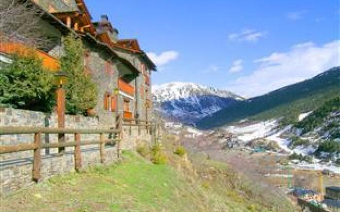 Apartamentos Ona Dorada el Tarter