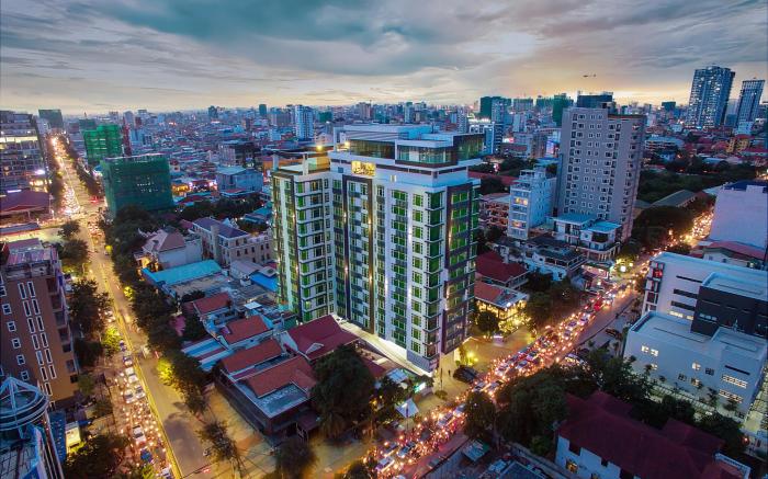 Naki Suites @ Silvertown