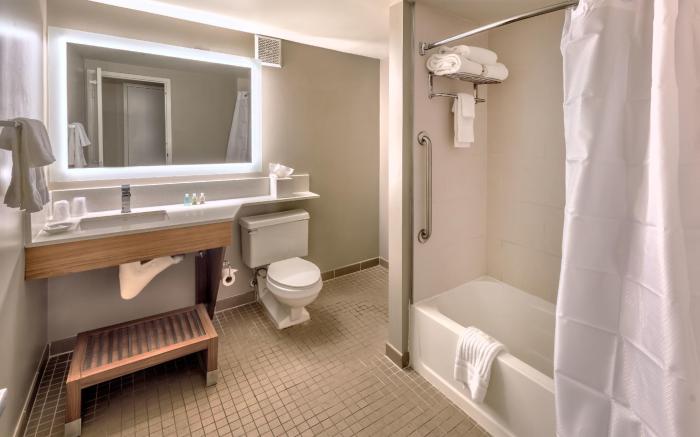 Holiday Inn Express Atlanta Airport - North By IHG