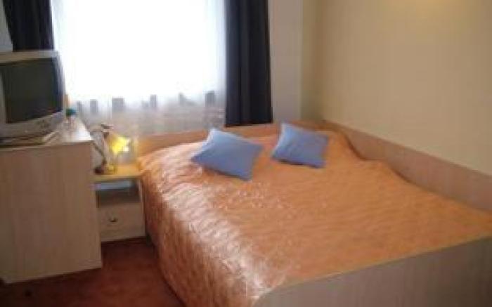 Hotel Junior 2