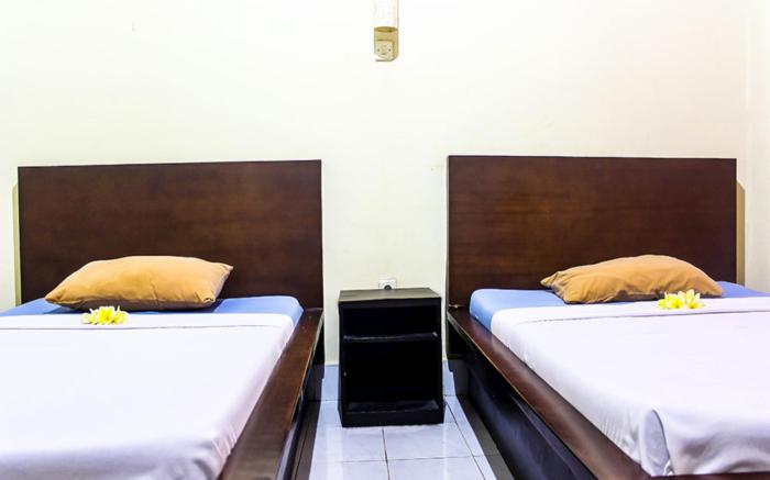 Budhi Beach Inn