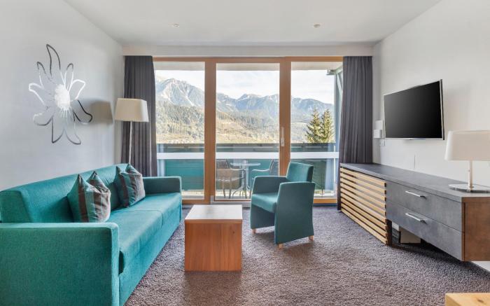 Alpine Club Resort