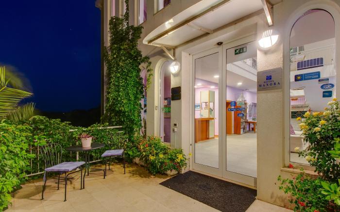 Hotel Manora