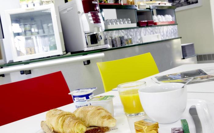 Hotel Premiere Classe Niort Est - La Creche