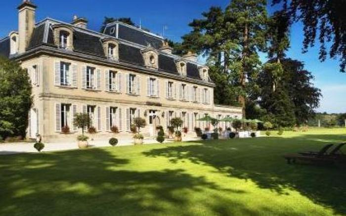 Chateau La Cheneviere