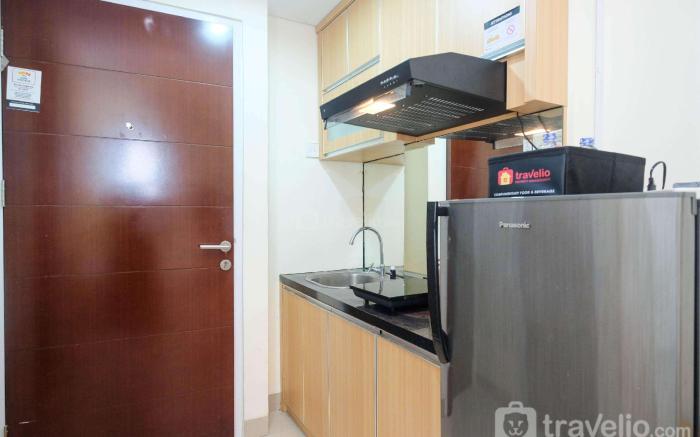 Minimalist Studio @ Taman Melati Apt By Travelio