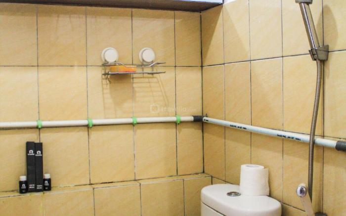Tranquil 2BR Apartment @ Green Pramuka By Travelio