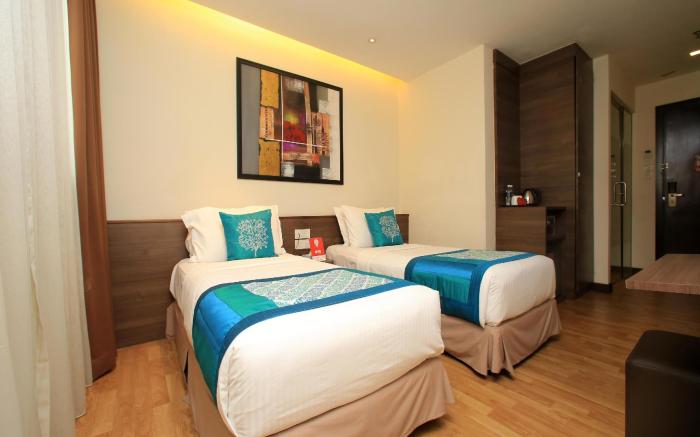 OYO 121 Frenz Hotel