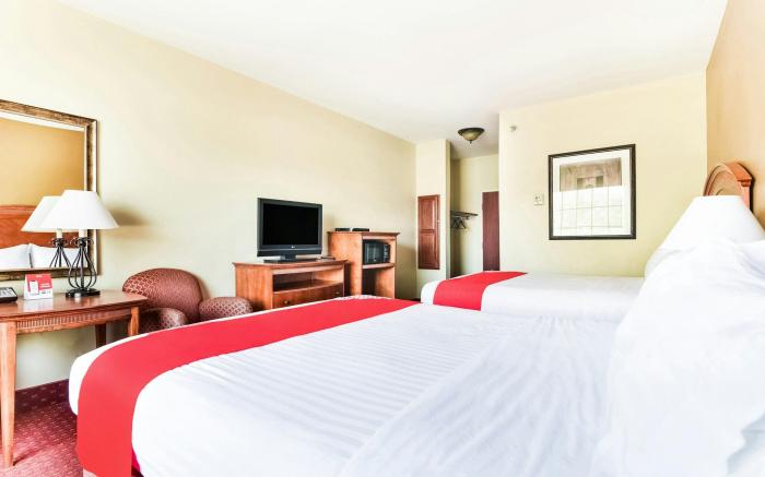 OYO Townhouse Oklahoma City Airport