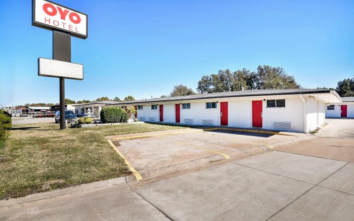 OYO Hotel McAlester OK S Main St