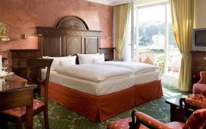 Strandhotel Heringsdorf mit Soleaußenpool 30 Grad