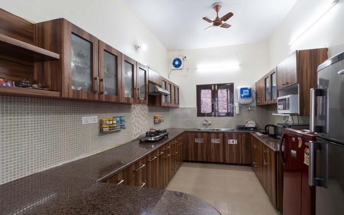 StayVista at Villa Woodside Meadows with Indoor Jacuzzi