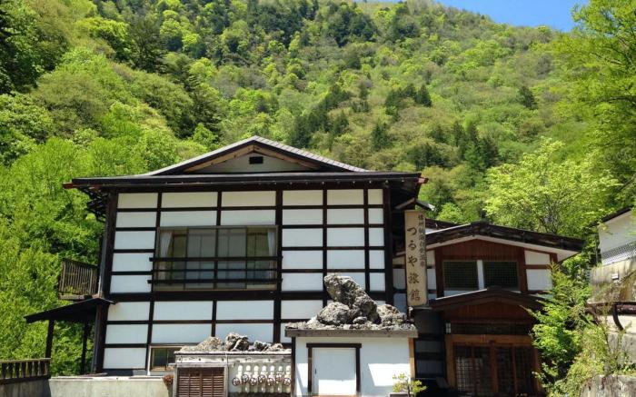 Shirahone Onsen Tsuruya Ryokan