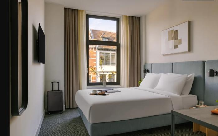 Rose Hotel Het Park, Sonder