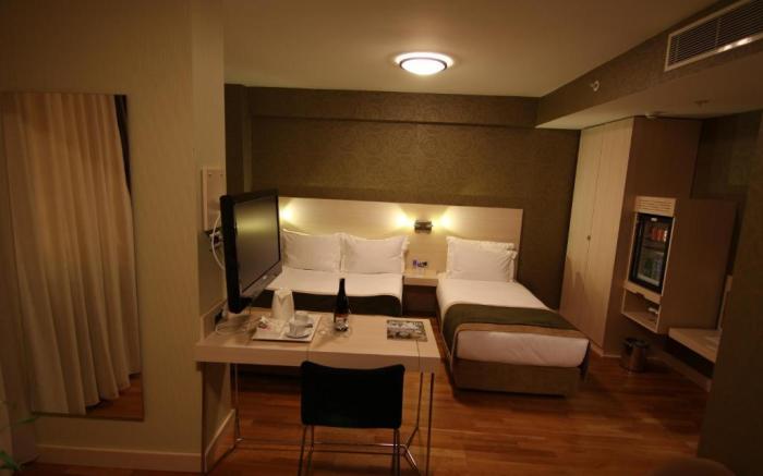 Hotel Troya
