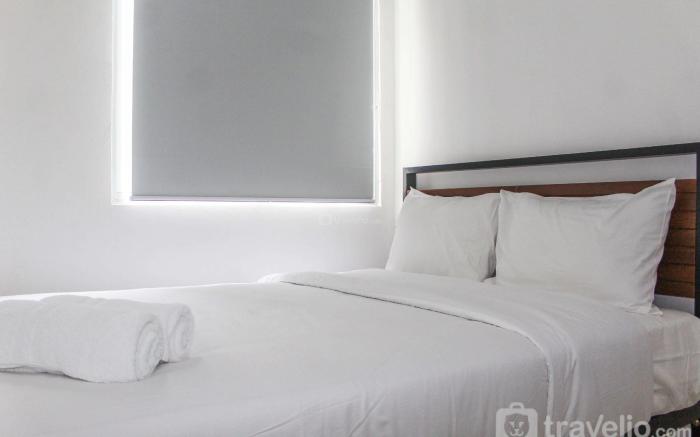 Comfy 2BR Apt Bassura City near Mall By Travelio