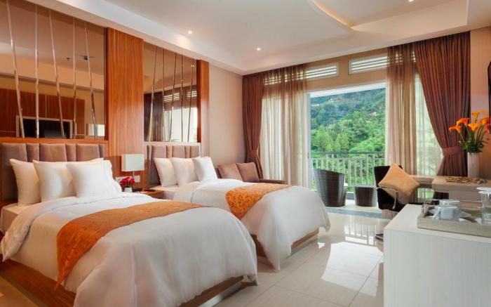 Le Eminence Puncak Hotel Convention and Resort