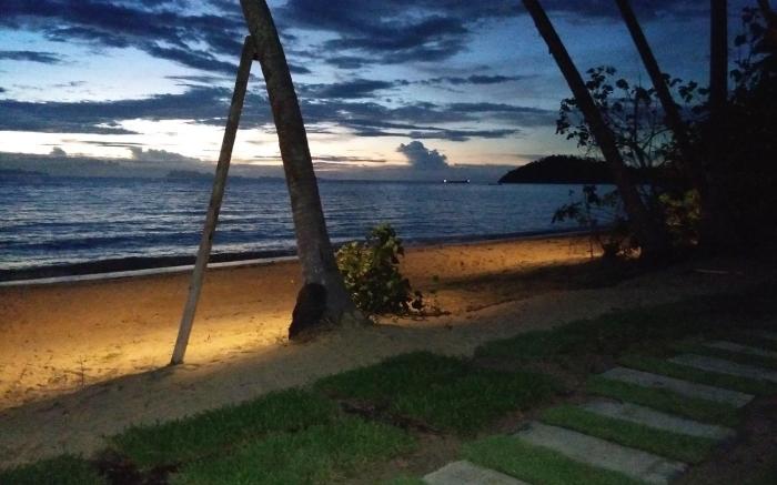 Khao Pa Na Lay at I Ta-Lay Samui
